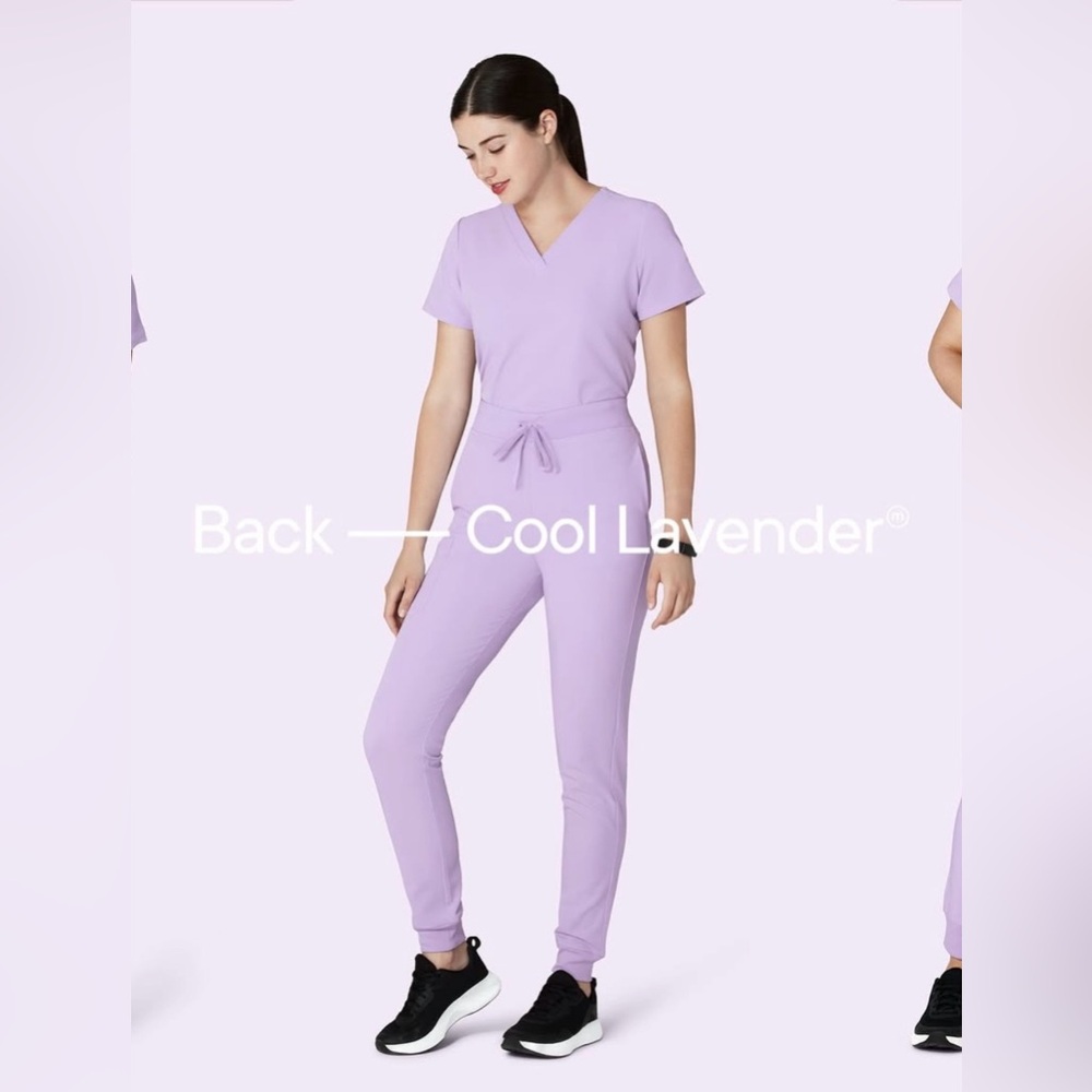 Mandala Cool Lavender scrub set